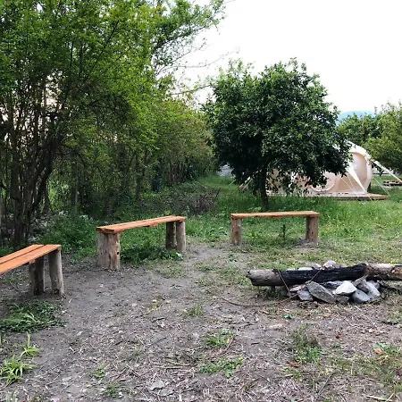 Kamp Lotus Camping